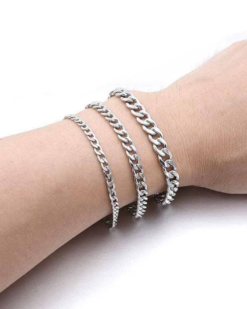 old-money-chained-bracelet-0-oldmoneystyle-330094.jpg