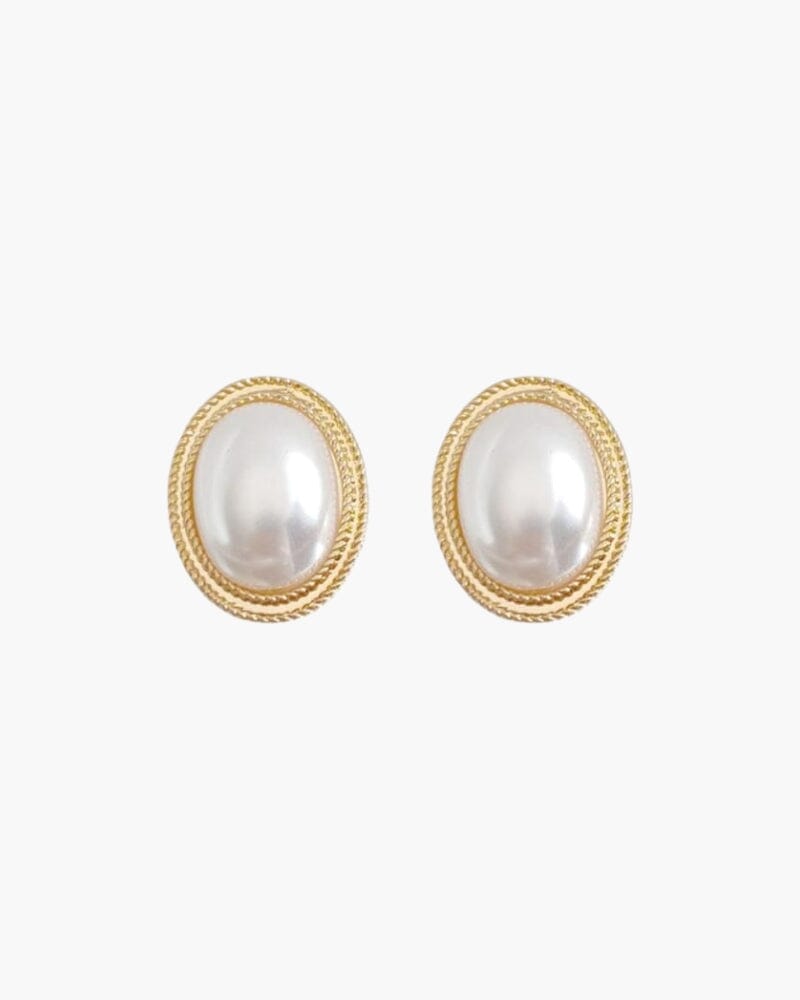radiance-oval-pearl-studs-bernard-grimberg-629821.jpg